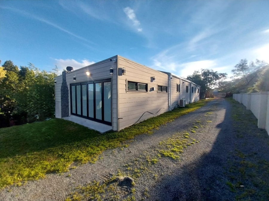 4 Bedroom Property for Sale in Worcester Rural Western Cape
